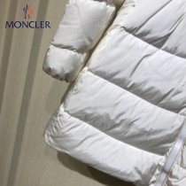 Moncler蒙口-24  新款 miriel 長款白色收腰羽絨服