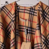 Burberry-01   巴寶莉新款鬥篷披肩
