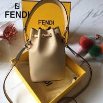FENDI包包-04   芬迪Mon Tresor牛皮小水桶