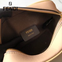 FENDI包包-010-03   芬迪經典雙F復古相機包