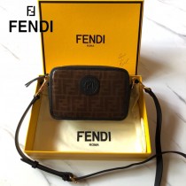 FENDI包包-010-04   芬迪經典雙F復古相機包