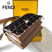 FENDI芬迪  原版皮 中號 Fendi Kan I杏色繡雙F最新款 鏈條包