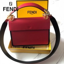 FENDI芬迪  中號原版皮 KANI 雙F壓印定制牛皮 手工編制皮帶飾邊鏈條包