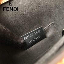 FENDI芬迪  原版皮  Fendi Kan I杏色繡雙F最新款 鏈條包