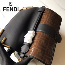 FENDI芬迪  原版皮  大號新款  雙F系列斜背包-03