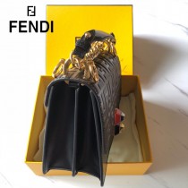 FENDI芬迪  原版皮  Fendi Kan I 最新蓋頭壓牛皮雙F系列鏈條包