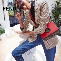 FENDI芬迪  中號原版皮 KANI 雙F壓印定制牛皮 手工編制皮帶飾邊鏈條包