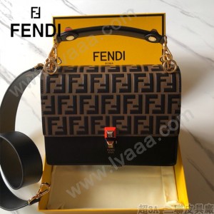 FENDI芬迪  原版皮 中號 Fendi Kan I 最新蓋頭壓牛皮雙F系列鏈條包