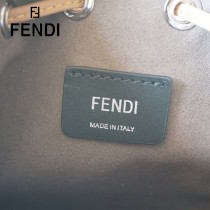 FENDI包包-023   芬迪經典小可愛水桶包
