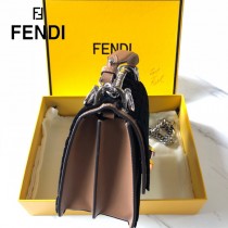 FENDI芬迪  原版皮  Fendi Kan I杏色繡雙F最新款 鏈條包