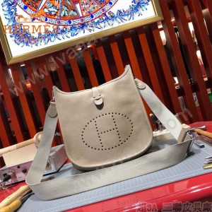 HERMES包包-010-04      愛馬仕伊芙琳包包