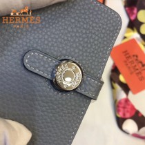 HERMES包包-013-02     愛馬仕小圓扣名片包