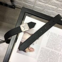 Lv 原單頭層牛皮水波紋面、內襯頭層小牛皮底8-03
