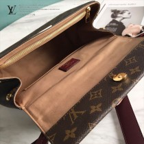 LV-M43982   路易威登新款原版皮CLUNY BB手袋
