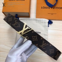 Lv 原單面料,內襯頭層小牛皮底.搭配原單扣4-06