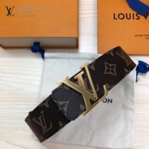 Lv 原單面料,內襯頭層小牛皮底.搭配原單扣4-06