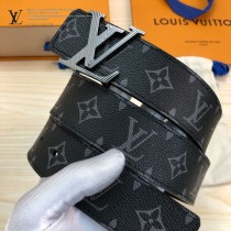 Lv 原單面料,內襯頭層小牛皮底.搭配原單扣4-05