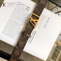 Lv 原單面料,內襯頭層小牛皮底.搭配原單扣3-01
