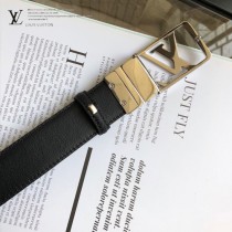 LV 原單頭層牛皮細十字紋面 內襯頭層小牛皮底10-02