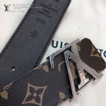Lv 原單面料,內襯頭層小牛皮底.搭配原單扣4-01