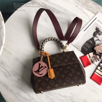 LV-M43982   路易威登新款原版皮CLUNY BB手袋