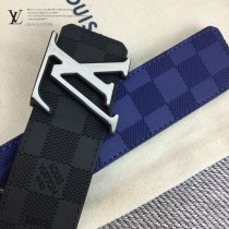 Lv：原單頭層牛皮雙面壓棋盤格帶身12-02