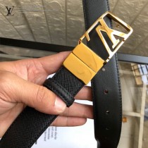 LV 原單頭層牛皮細十字紋面 內襯頭層小牛皮底10-01