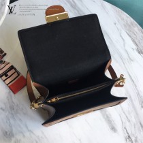 LV-M44391-01   路易威登新款原版皮DAUPHINE手袋