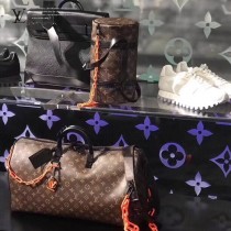 LV-M44479   路易威登新款原版皮PAPILLON手袋
