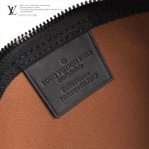 LV-M44479   路易威登新款原版皮PAPILLON手袋