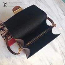 LV-M44391   路易威登新款原版皮DAUPHINE手袋