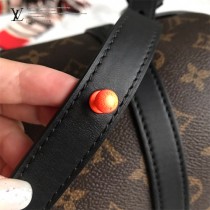 LV-M44479   路易威登新款原版皮PAPILLON手袋