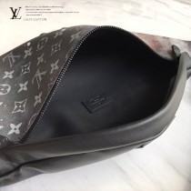 LV-M44444   路易威登新款原版皮男女通款腰包