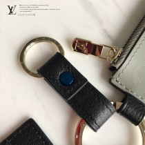 M63046     路易威登原版皮男士小錢包