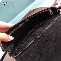 LV-M53311     路易威登原版皮ONE HANDLE手袋