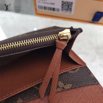M60696-02 經典款原版皮豆豆 錢夾