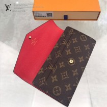 M62234-03 經典款女士錢包 原版皮 采用全進口皮料，歐牙拉鏈