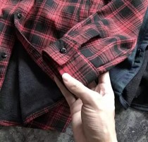 阿樂X冠希同款示範！情侶加絨加厚寬松織布襯衫外套！