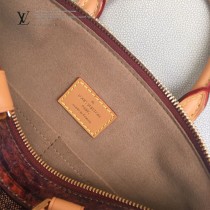 LV-M52249   路易威登原版皮中古款枕頭包