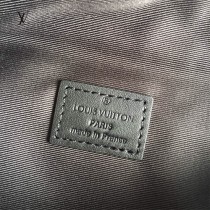 LV-M44336  路易威登原版皮BUMBAG腰包