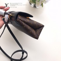 LV-M44141-03  路易威登原版皮手提斜背包