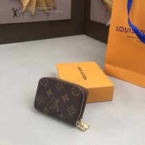 LV-M58106-04   路易威登原版皮多功能雙拉鑰匙包