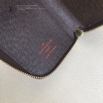 LV-M58106-03   路易威登原版皮多功能雙拉鑰匙包