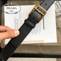 PRADA 普拉達：原單頭層牛皮細十字紋面-001