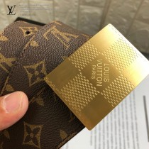 lv 此款腰帶采用雙面設計-003