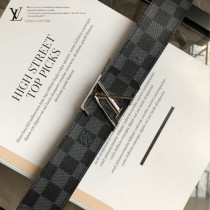 lv 字母扣腰帶采用雙面設計-002