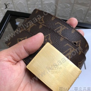 lv 此款腰帶采用雙面設計-003