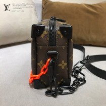 M44480 原版皮  新款郵差包 男女同款 專櫃限量 18.5x13x8CM