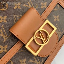 M44392-01 新款原版皮  METIS 小號郵差包