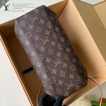 M44543 原版皮 Rivoli BB 手袋以 Monogram 帆布勾勒風琴結構